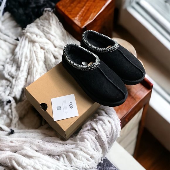 UGG Women's Tasman II Slipper in Black Suede - Picture 5 of 6